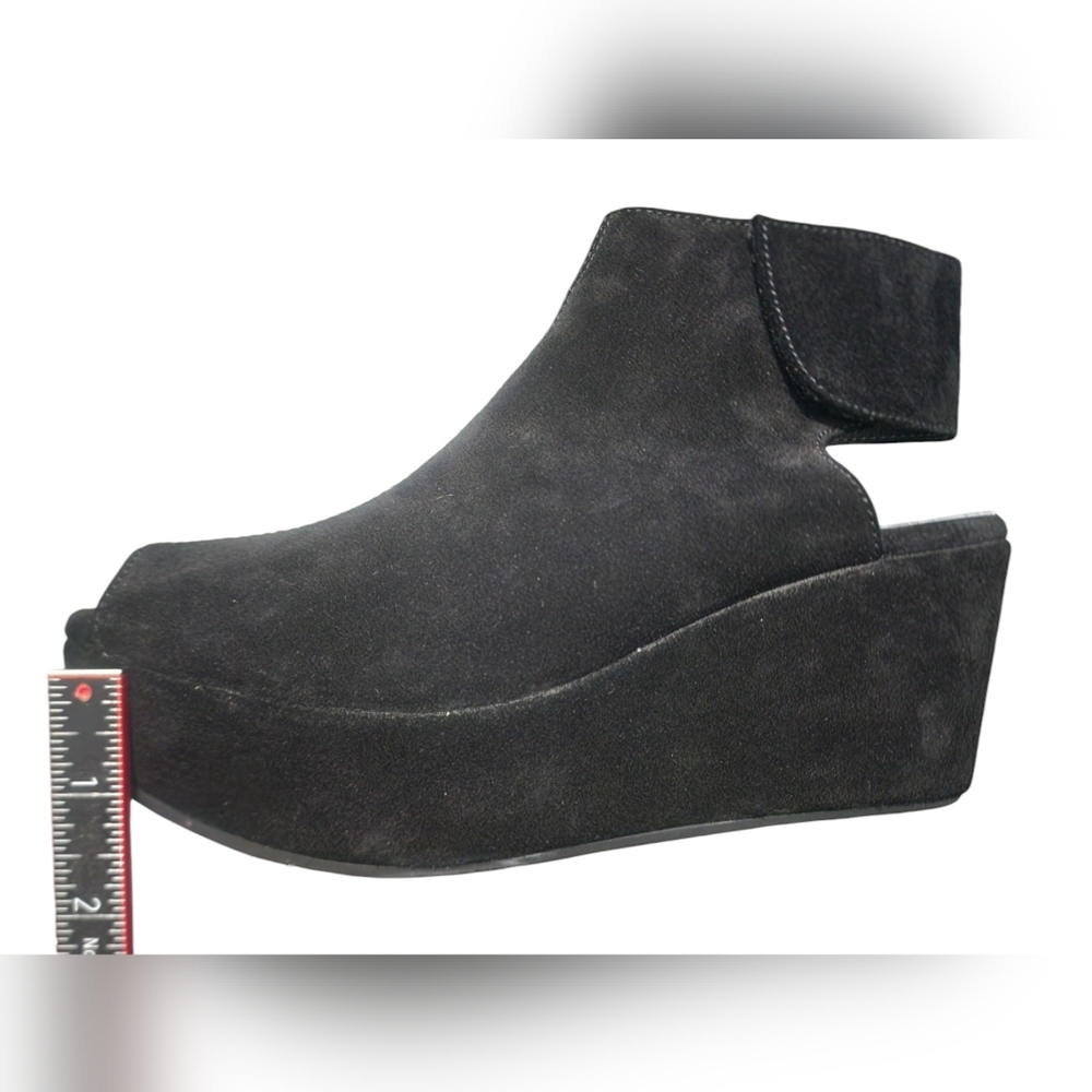 Chocolat Blu White, Black Suede Peep Toe Wedges, Womens 8 - Picture 8 of 9